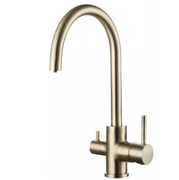 Aquipure kitchen tap with filter